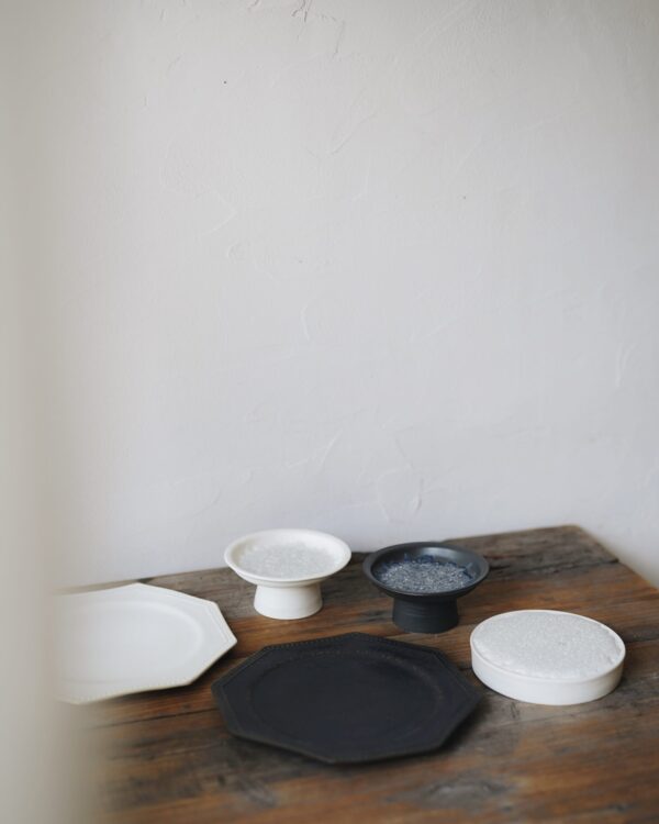 「yoshida pottery 展示販売会」